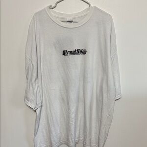 Street Seen magazine model girlfriend graphic tee